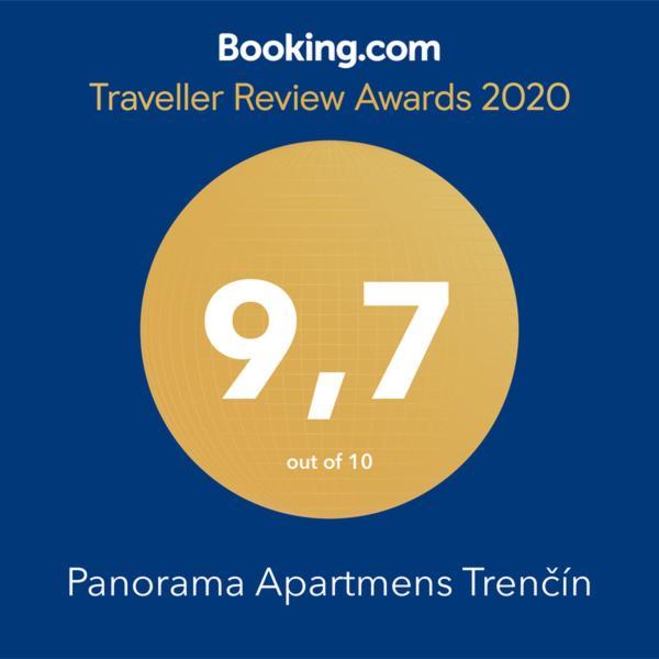 Panorama Apartmens เตร็นชีน ภายนอก รูปภาพ